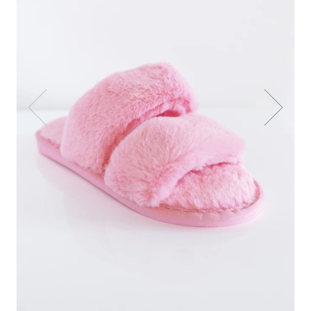 Brand New Pink Slippers!